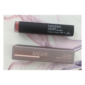 🌷 Liplocked Priming Lipstick 🌷